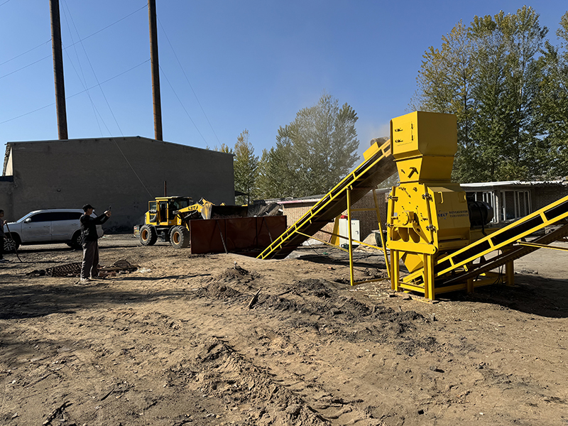 有机覆盖物设备